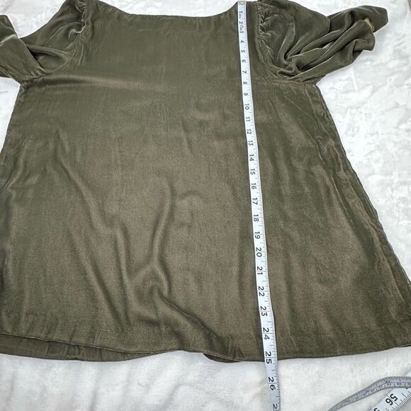 Ann Taylor Women's Size M Oversized Short Bell Sleeve Top Olive Green Solid New - Picture 11 of 11